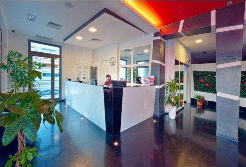 Eden Hotel Сан Салво Екстериор снимка