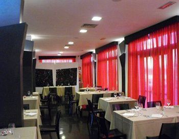 Eden Hotel Сан Салво Екстериор снимка